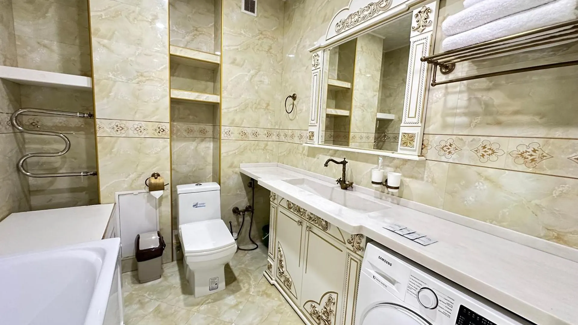 Luxury Apartments In The City Center Near Baiterek Nur-Sultan  0*, Nur-Sultan (Astana)