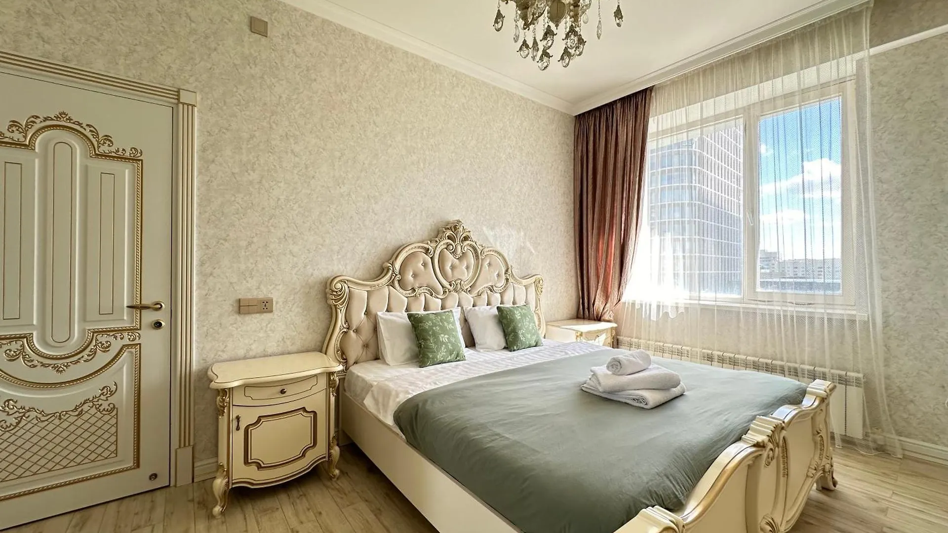 Luxury Apartments In The City Center Near Baiterek Nur-Sultan